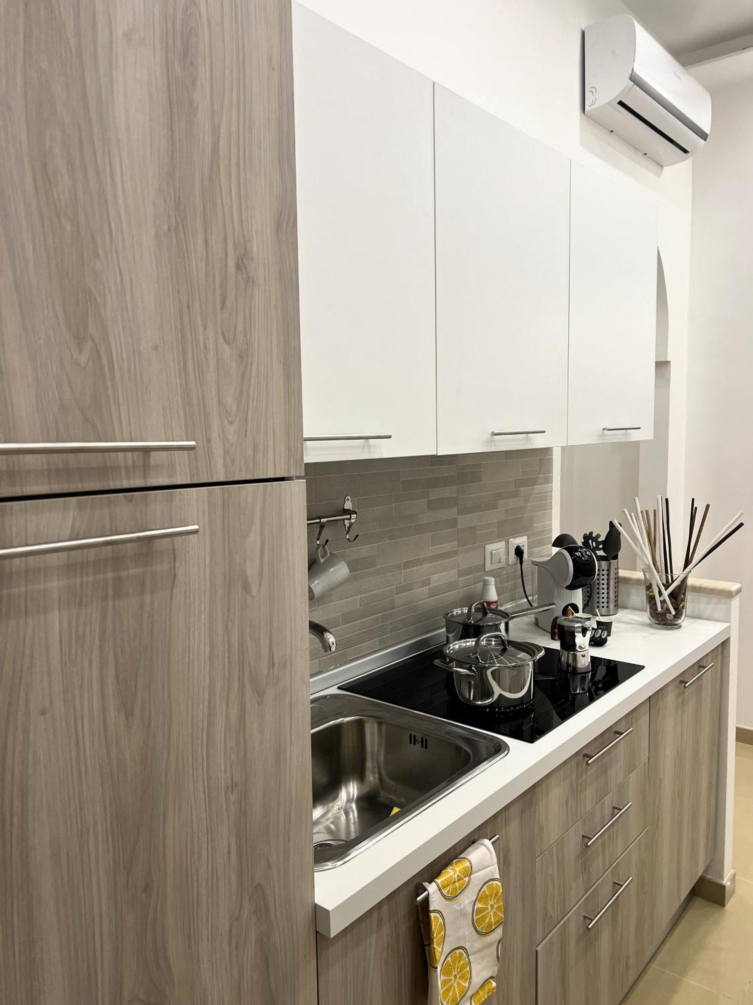 Apartamento L'Ospite Napoletano Nápoles Exterior foto